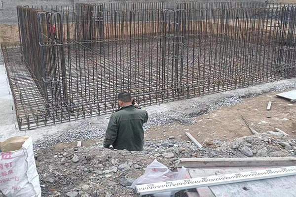 寧夏煤泥烘干機設備基礎建設安裝實拍現場